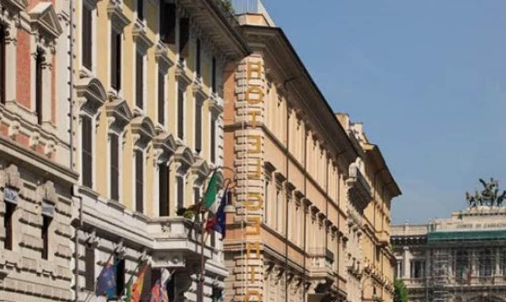Hotel Genio Róma Kültér fotó