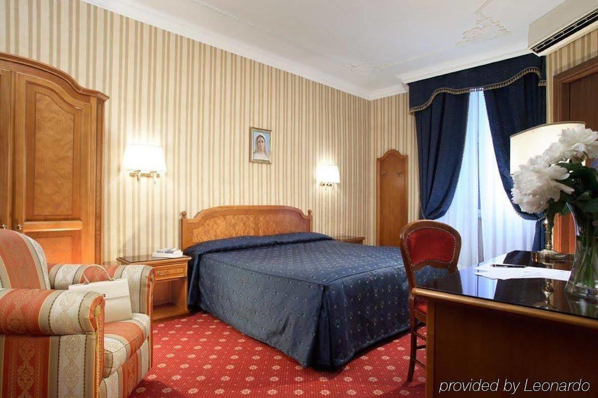 Hotel Genio Róma Kültér fotó